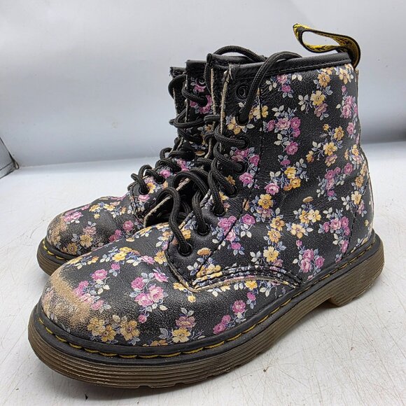Dr. Martens Brooklee Girls Size 9 Black Floral Boots Flowers School Walking - Picture 4 of 12